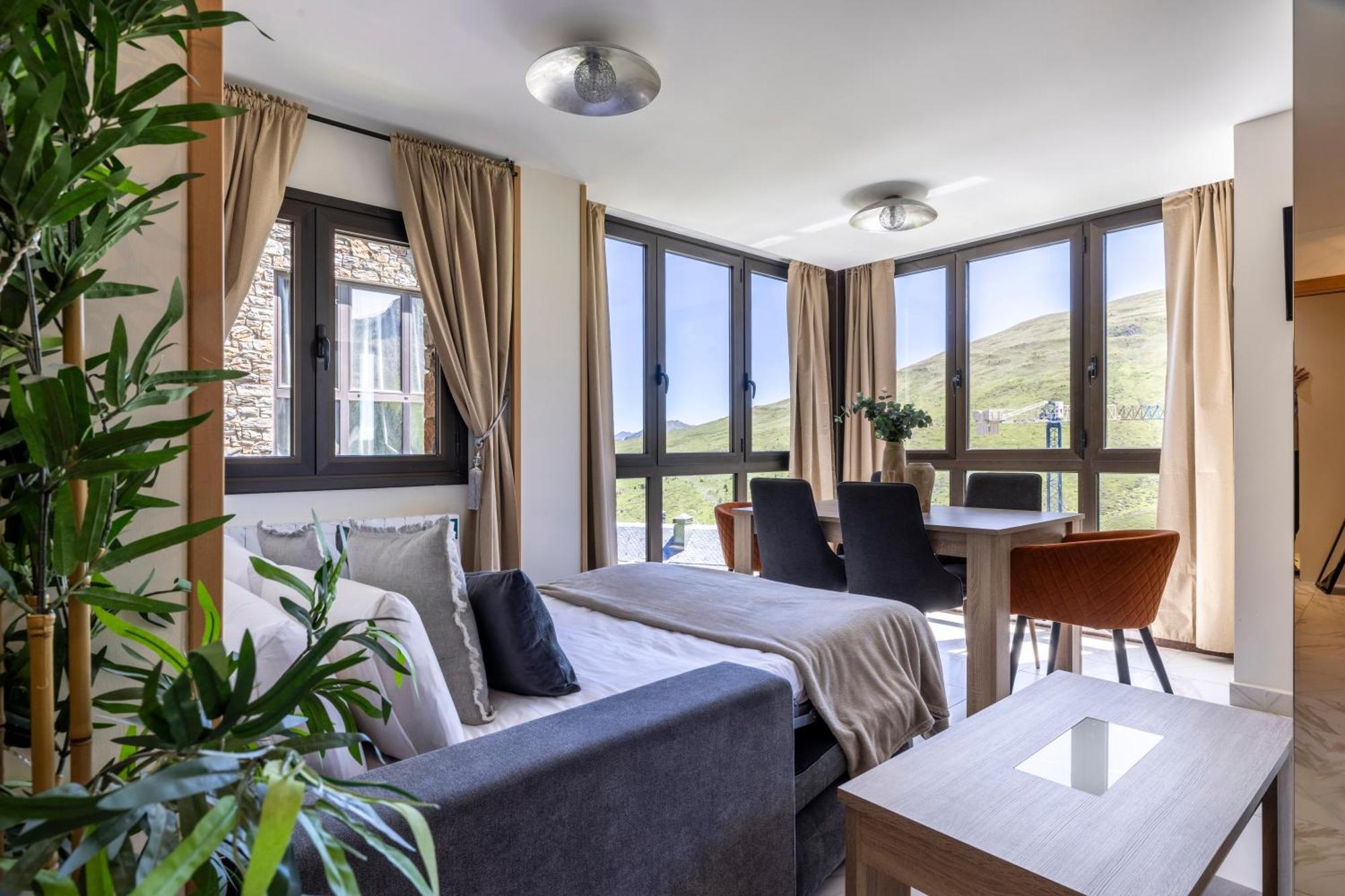 Increibles Vistas A Las Montanas En El Pas De La Casa - Parking - Wifi - Ski In Ski Out L By Bonesvacances Exterior photo